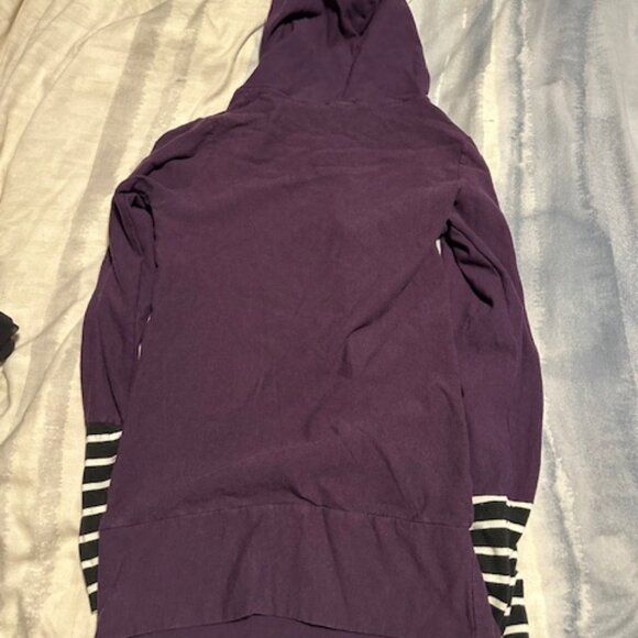 Toad in a Tree Bamboo Hoodie - Picture 3 of 4